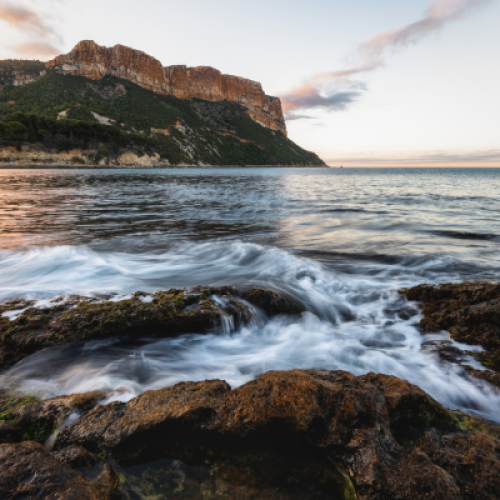 Vue sur le Cap Canaille et la baie de Cassis