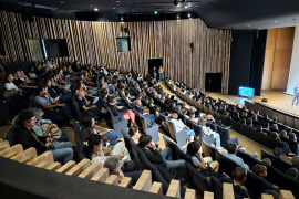 Salle comble pour les conférences proposées par le Parc national des Calanques