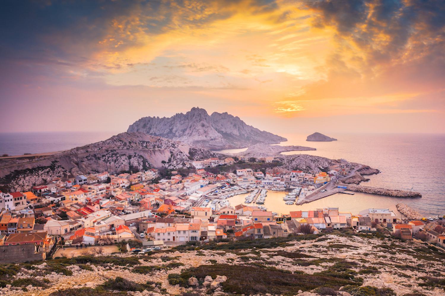 calanques-marseille-anorama_fortin_des_goudes_cap_croisette_maire_calanques_maxime-berenger.jpg